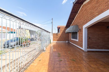 Casa à venda com 222m², 5 quartos e 5 vagasGaragem