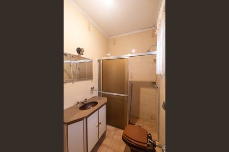 Casa à venda com 222m², 5 quartos e 5 vagasBanheiro