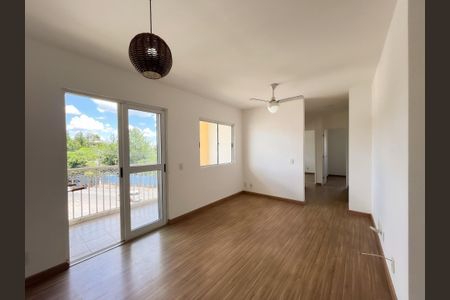 Apartamento para alugar com 70m², 3 quartos e 1 vagaSala