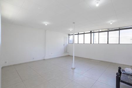 Sala/Quarto de kitnet/studio para alugar com 1 quarto, 30m² em Minascaixa, Belo Horizonte