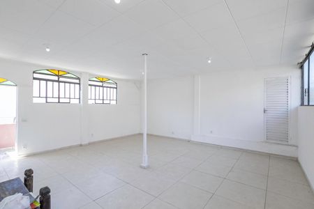 Studio para alugar com 30m², 1 quarto e sem vagaSala/Quarto