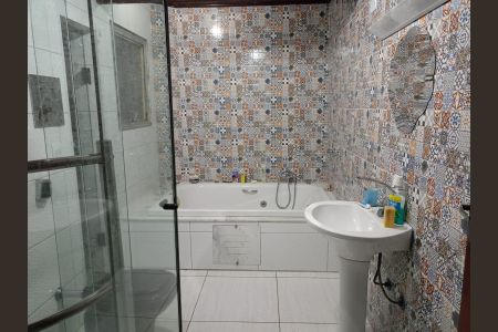 Apartamento à venda com 136m², 2 quartos e sem vagaBanheiro