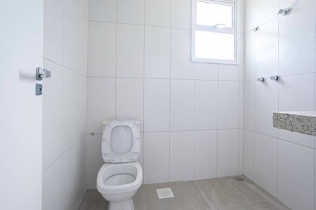 Apartamento à venda com 178m², 3 quartos e 2 vagas Apartamento à venda com 178m², 3 quartos e 2 vagasBanheiro da suíte