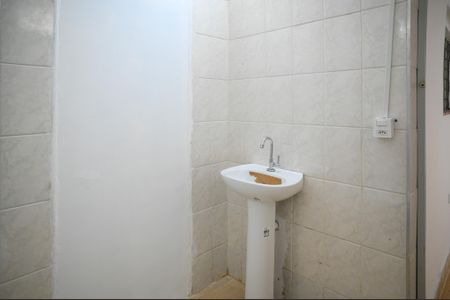 Casa para alugar com 150m², 3 quartos e 1 vaga Casa para alugar com 150m², 3 quartos e 1 vagaBanheiro - Quarto 1 - Suite