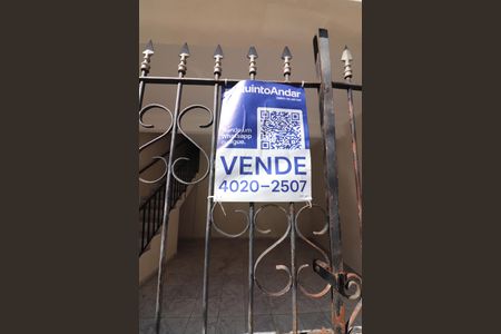 Casa para alugar com 220m², 3 quartos e 1 vagaPlaca 