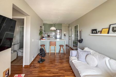 Sala de apartamento para alugar com 3 quartos, 63m² em Jardim Celeste, São Paulo