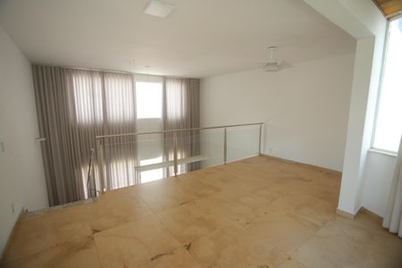 Apartamento para alugar com 220m², 3 quartos e 2 vagasCobertura