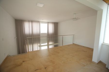Apartamento para alugar com 220m², 3 quartos e 2 vagasCobertura