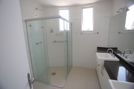 Apartamento para alugar com 220m², 3 quartos e 2 vagasSuite 3