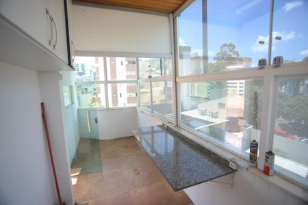 Apartamento para alugar com 220m², 3 quartos e 2 vagasArea gourmet