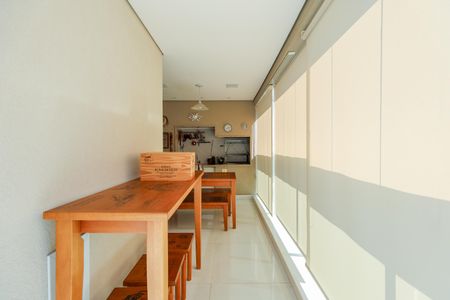 Varanda da Sala de apartamento à venda com 3 quartos, 194m² em Vila Suzana, São Paulo