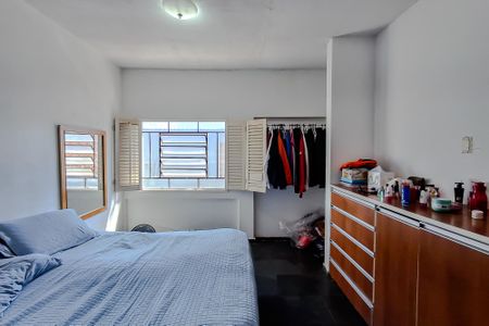 Casa à venda com 750m², 6 quartos e 8 vagasQuarto 1