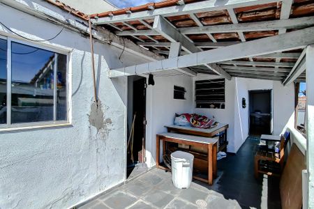 Casa à venda com 750m², 6 quartos e 8 vagasÁrea externa