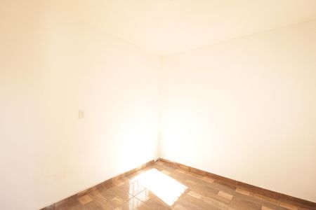 Quarto de casa para alugar com 2 quartos, 49m² em Vila Vianelo, Jundiaí