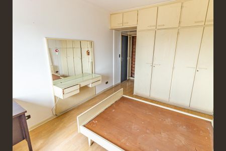 Apartamento à venda com 180m², 3 quartos e 1 vagaSuíte