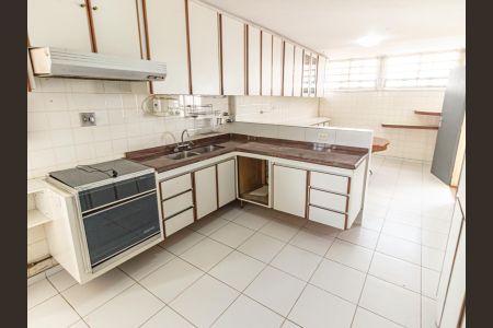 Apartamento à venda com 180m², 3 quartos e 1 vagaCozinha