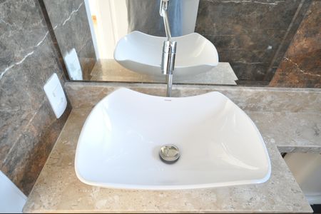 Apartamento para alugar com 43m², 2 quartos e sem vagaBanheiro