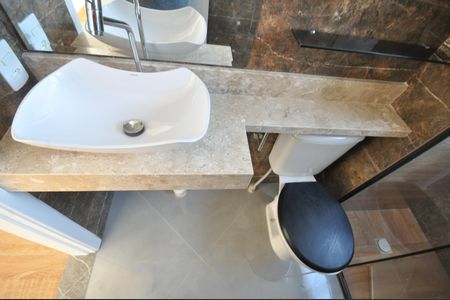 Apartamento para alugar com 43m², 2 quartos e sem vagaBanheiro