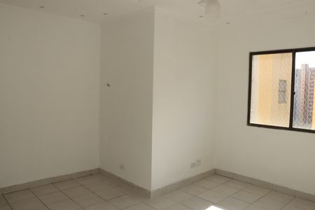 Apartamento para alugar com 2 quartos, 54m² em Jardim Vitória, Embu das Artes