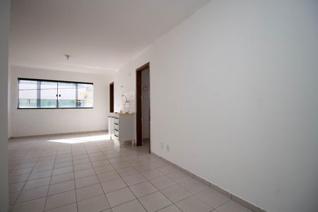 Quarto de kitnet/studio para alugar com 1 quarto, 45m² em Sria Ii (polo de Moda), Brasília