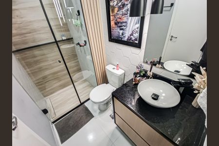 Apartamento à venda com 73m², 3 quartos e 2 vagasBanheiro