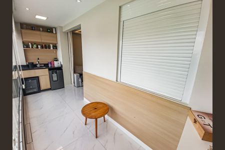 Apartamento à venda com 73m², 3 quartos e 2 vagasVaranda