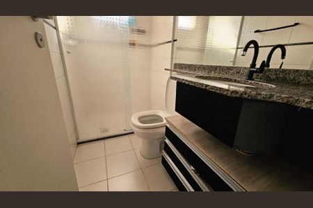 Casa de condomínio à venda com 85m², 3 quartos e 2 vagas Casa de condomínio à venda com 85m², 3 quartos e 2 vagasBanheiro da Suíte