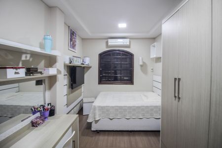 Casa para alugar com 510m², 4 quartos e 1 vaga Casa para alugar com 510m², 4 quartos e 1 vagaQuarto 4