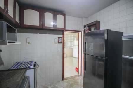 Casa para alugar com 510m², 4 quartos e 1 vaga Casa para alugar com 510m², 4 quartos e 1 vagaCozinha