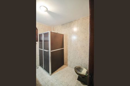 Casa para alugar com 510m², 4 quartos e 1 vaga Casa para alugar com 510m², 4 quartos e 1 vagaBanheiro