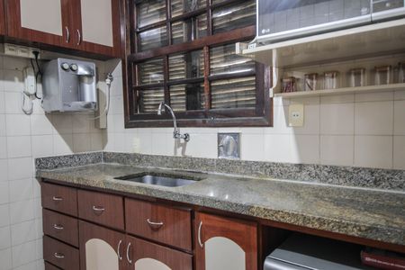 Casa para alugar com 510m², 4 quartos e 1 vaga Casa para alugar com 510m², 4 quartos e 1 vagaCozinha