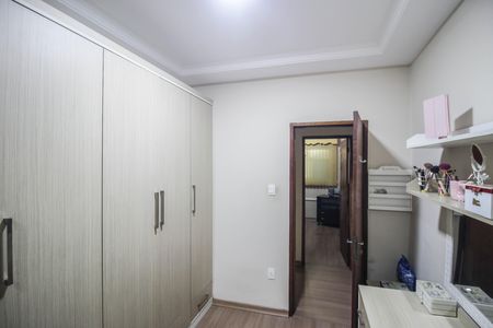 Casa para alugar com 510m², 4 quartos e 1 vaga Casa para alugar com 510m², 4 quartos e 1 vagaQuarto 4