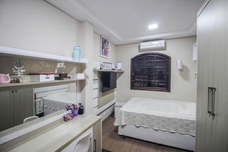 Casa para alugar com 510m², 4 quartos e 1 vaga Casa para alugar com 510m², 4 quartos e 1 vagaQuarto 4
