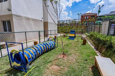 Apartamento para alugar com 34m², 2 quartos e sem vagaÁrea comum - Playground