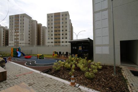 Apartamento para alugar com 50m², 2 quartos e 1 vagaÁrea comum - Playground