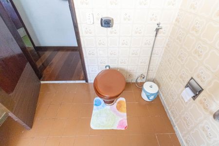 Casa para alugar com 400m², 5 quartos e 4 vagasBanheiro Social 2