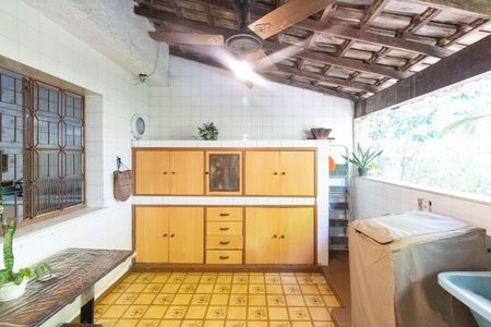 Casa para alugar com 400m², 5 quartos e 4 vagasÁrea de Serviço