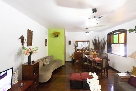 Sala de casa para alugar com 5 quartos, 400m² em Campo Grande, Rio de Janeiro