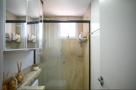 Apartamento para alugar com 74m², 2 quartos e 2 vagas Apartamento para alugar com 74m², 2 quartos e 2 vagasBanheiro Quarto 1 - Suite