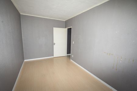 Quarto de apartamento à venda com 1 quarto, 40m² em Jardim Itu, Porto Alegre