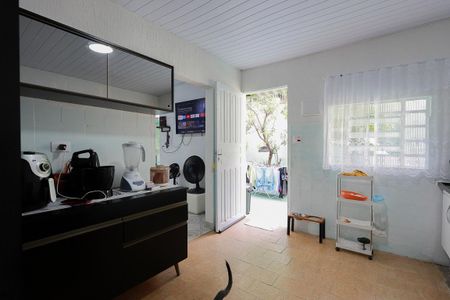 Casa à venda com 100m², 2 quartos e 1 vaga Casa à venda com 100m², 2 quartos e 1 vagaCozinha