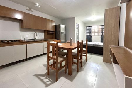 Studio de apartamento para alugar com 1 quarto, 28m² em Pantanal, Florianópolis