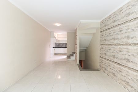 Casa de condomínio para alugar com 95m², 2 quartos e 2 vagas Casa de condomínio para alugar com 95m², 2 quartos e 2 vagasSala