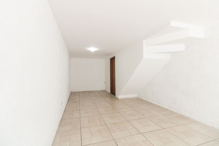 Casa de condomínio para alugar com 95m², 2 quartos e 2 vagas Casa de condomínio para alugar com 95m², 2 quartos e 2 vagasGaragem