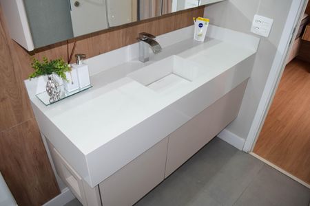 Apartamento à venda com 106m², 2 quartos e 2 vagasBanheiro Suíte