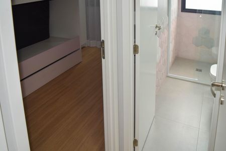 Apartamento à venda com 106m², 2 quartos e 2 vagasSuíte 2