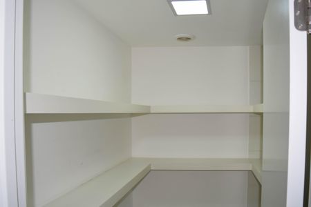 Apartamento à venda com 106m², 2 quartos e 2 vagasDespensa