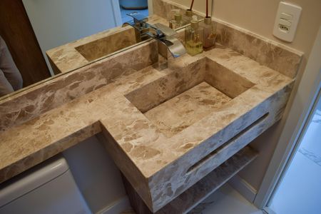 Apartamento à venda com 106m², 2 quartos e 2 vagasLavabo