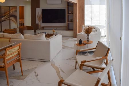 Apartamento à venda com 106m², 2 quartos e 2 vagasSala