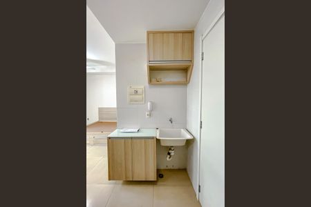 Studio para alugar com 35m², 1 quarto e sem vaga Studio para alugar com 35m², 1 quarto e sem vagaCozinha e Área de Serviço